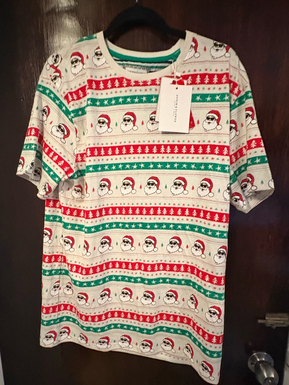 Bundle 3 for $25. NWT Denim & Flower Men's Santa Short-Sleeve Shirt. Size L.